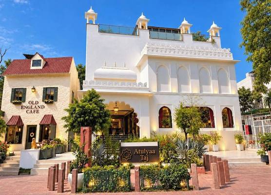 Hotel Atulyaa Taj 1