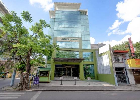 Capitol Central Hotel and Suites 1