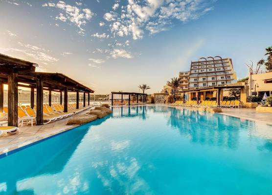 AX Sunny Coast Resort & Spa 1