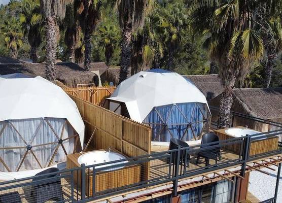 The Hill Glamping 1