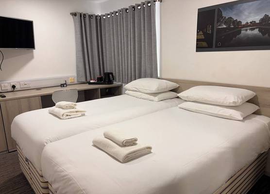 Broadview Hotel 1