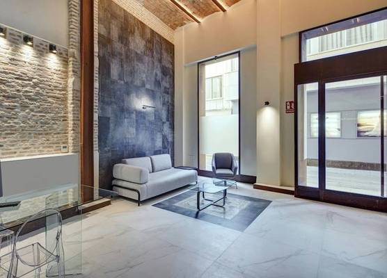 Sercotel Granada Suites 1
