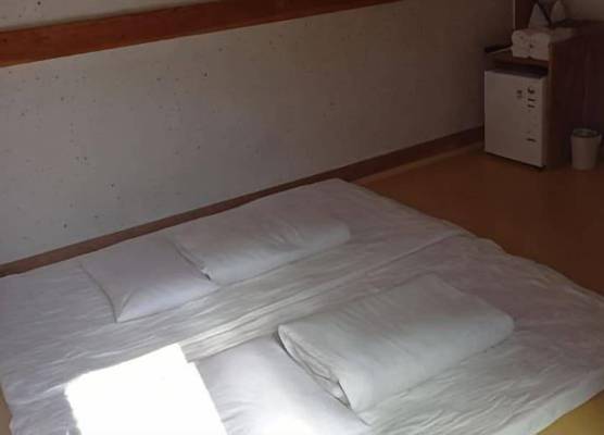 Adam Guesthouse 1