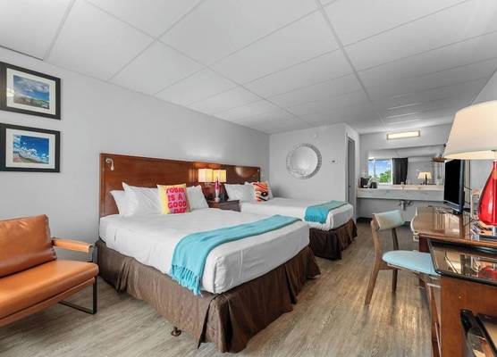 The Retro Hotel 1