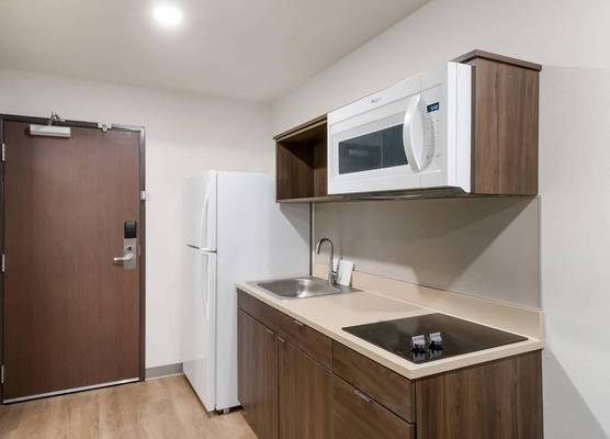 WoodSpring Suites Mesa Chandler 1