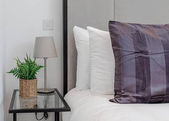 Aldgate East By Excel Apartments 1
