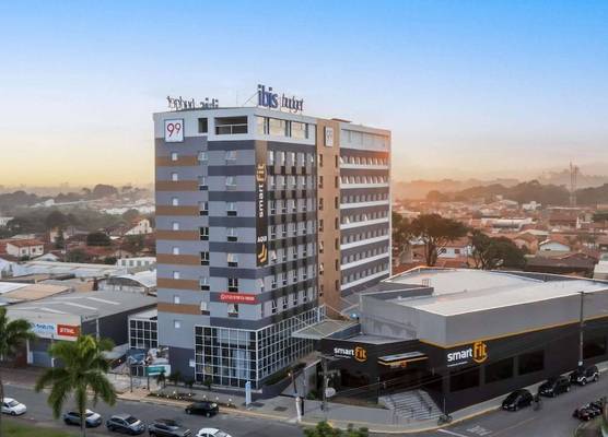 ibis budget Pindamonhangaba 1