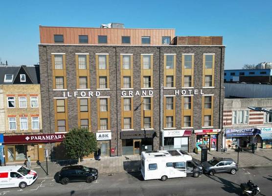 Ilford Grand Hotel 1