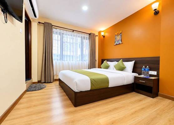 Holiday Hostel 1