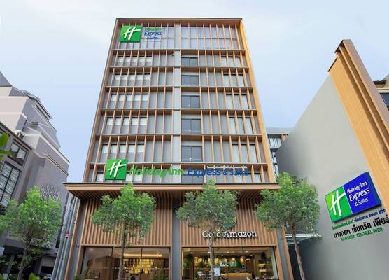 Holiday Inn Express & Suites BANGKOK CENTRAL PIER by IHG 1
