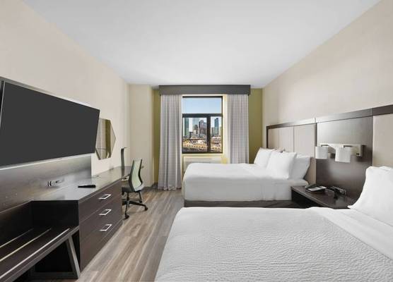 Holiday Inn Express Long Island City E - New York by IHG 1