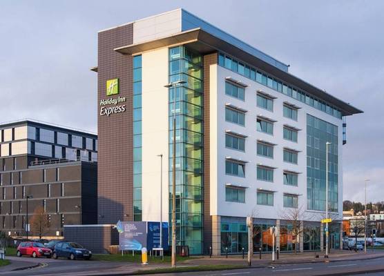 Holiday Inn Express LINCOLN CITY CENTRE by IHG 1