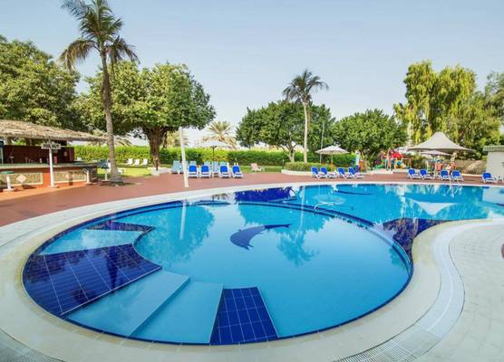 Hotel Holiday International 1