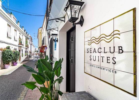 Seaclub suites Estepona by Roomservices 1