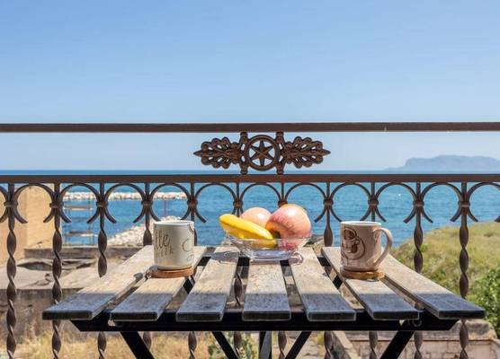 Sant'Erasmo luxury home 1