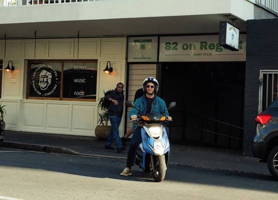 Foools Inn - Trendy Rooms available in the Heart of Sea Point! 1