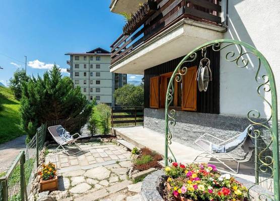 Armonia Apartment With Private Garden 1