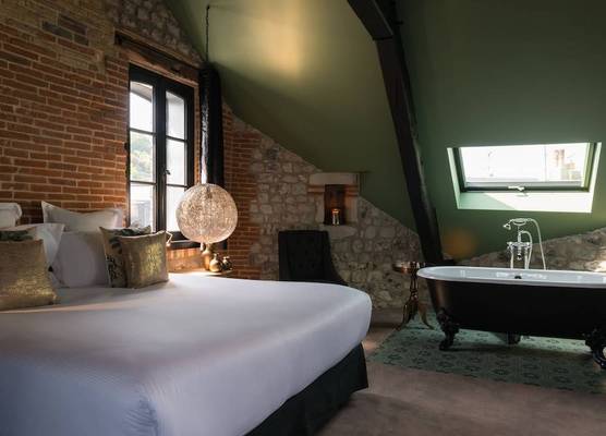 Les Maisons de Léa & Spa 1