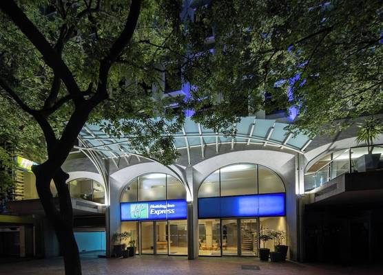 Holiday Inn Express CAPE TOWN CITY CENTRE by IHG 1