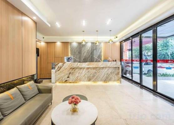 Yimi Hotel (Guangzhou Xicun Subway Station) 1