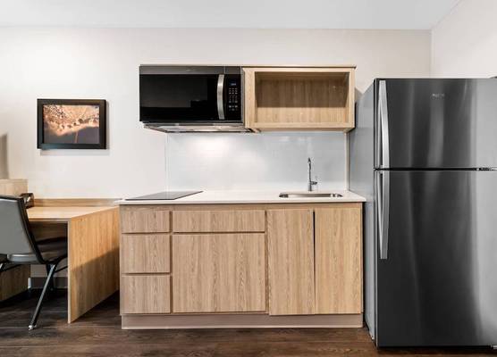 WoodSpring Suites Charlotte Airport 1