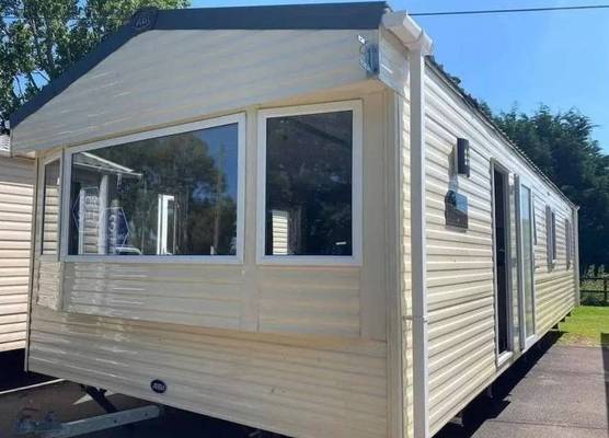 Felixstowe Beach Holiday Park Caravan 1