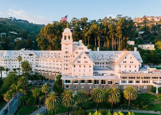 Claremont Resort & Club 1