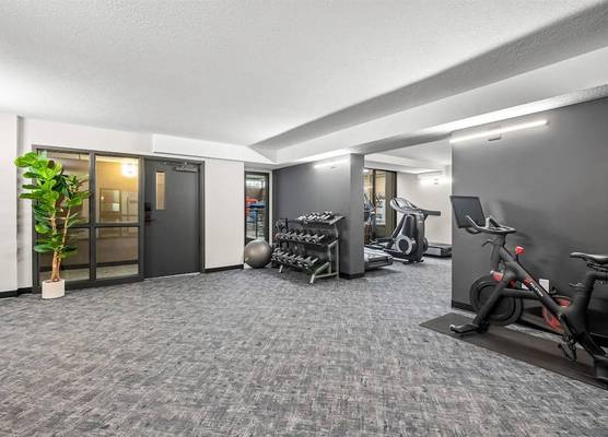 Wyndham Bloomington - Mall of America 1