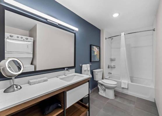 Everhome Suites Ontario Airport 1