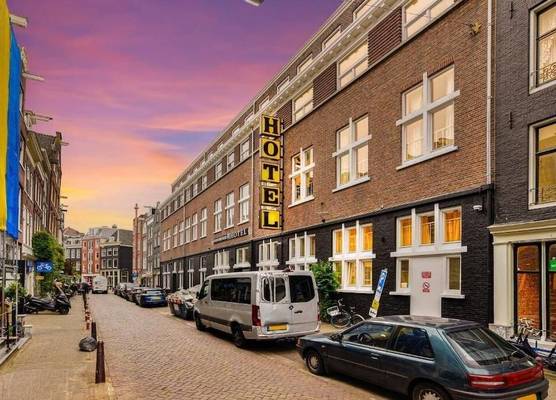 Hans Brinker Hostel Amsterdam 1