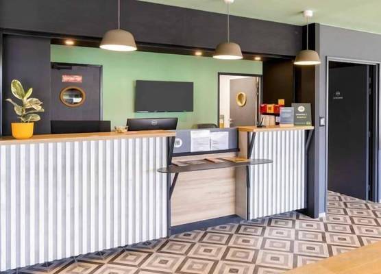 B&B HOTEL Carcassonne Rocadest La Cité 1