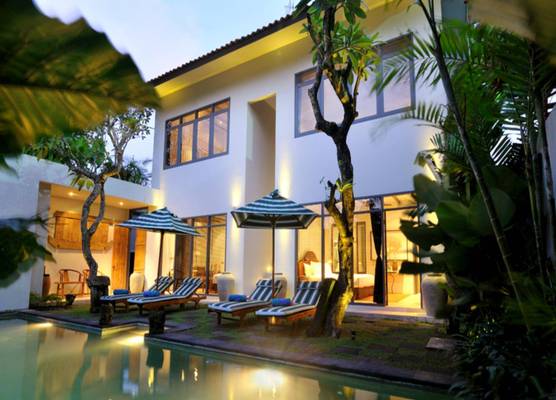 Room & Vespa 1 - Stay Central Seminyak Near Beach 1