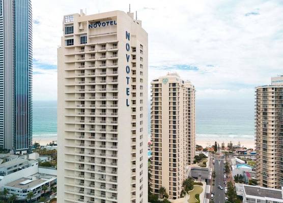 Novotel Surfers Paradise 1
