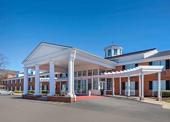 Clarion Hotel Conference Center Lexington North 1