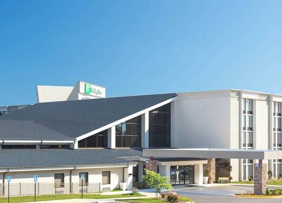 Holiday Inn ROANOKE AIRPORT-CONFERENCE CTR by IHG 1