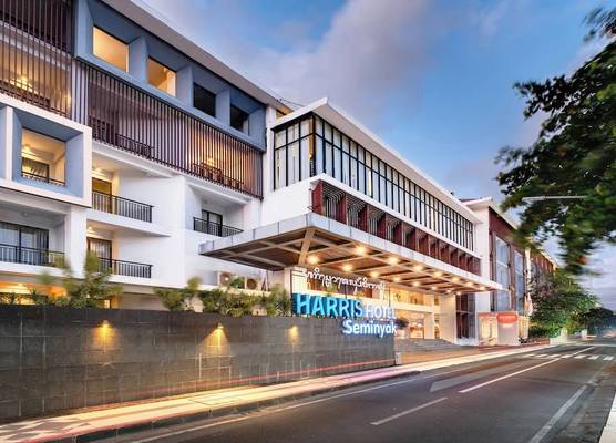 HARRIS Hotel Seminyak 1