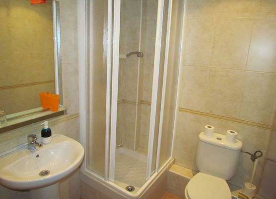Barcelona City Seven Hostal 1