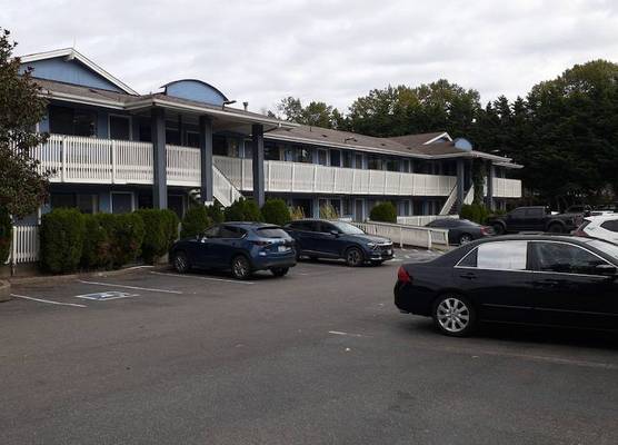 Seattle Value Inn Near Tacoma Airport I-5 1