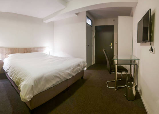 Hotel Taurus 1