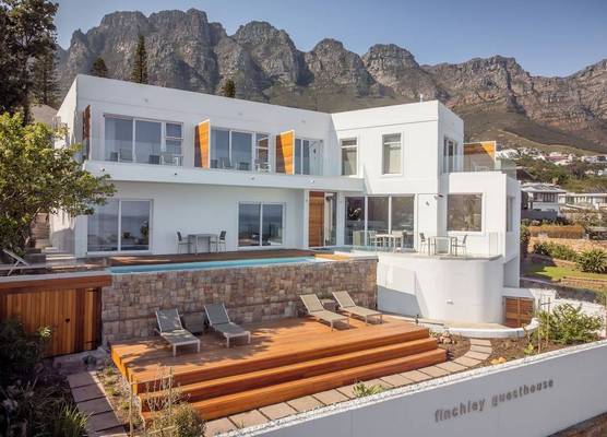 Finchley Guesthouse in Camps Bay 1