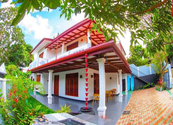 Dinsara Pearl Villa 1