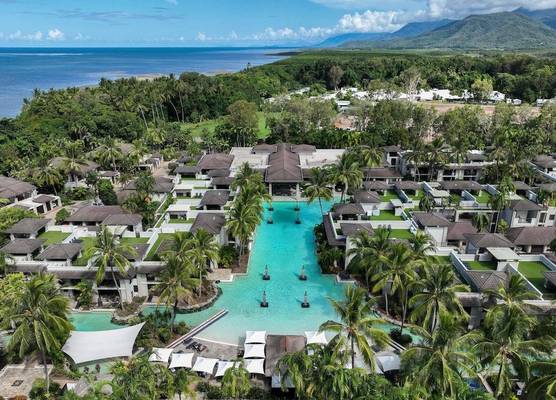 Pullman Port Douglas Sea Temple Resort and Spa 1