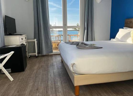 Hôtel du Bord de Mer "Le Vanillé" 1