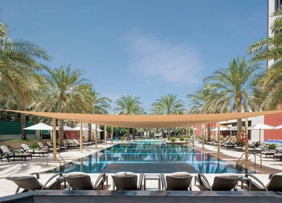 Sheraton Oman Hotel, Muscat 1