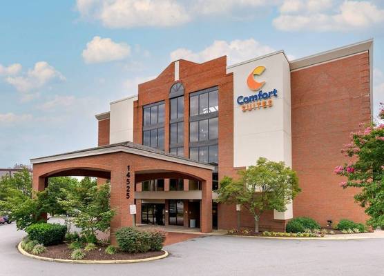 Comfort Suites Near Potomac Mills 1