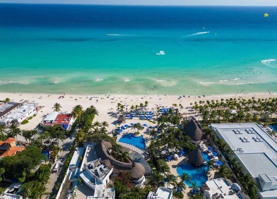 The Reef Playacar Beach Resort & Spa - All Inclusive 1