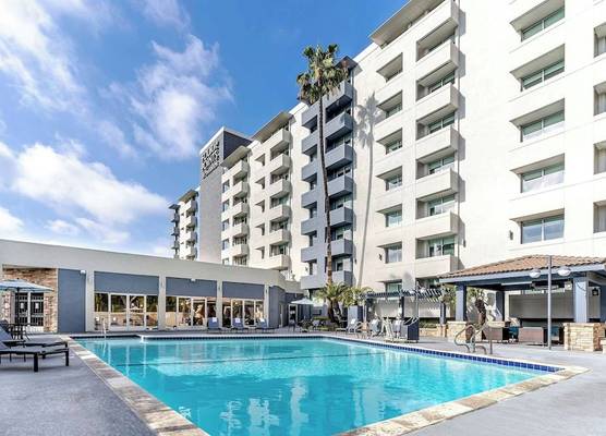 Four Points by Sheraton Los Angeles Westside 1