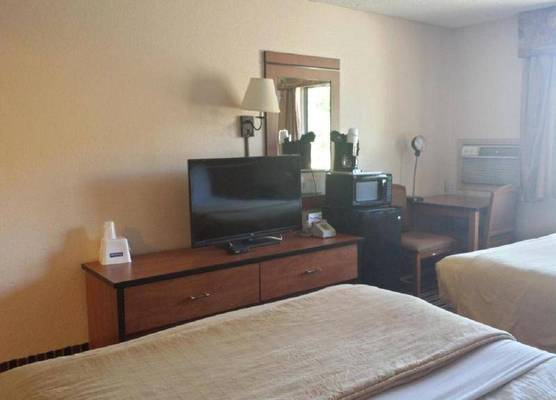 Rodeway Inn Colorado Springs 1