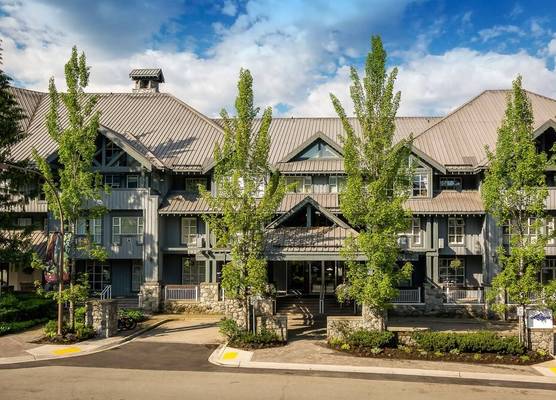 Glacier Lodge 1