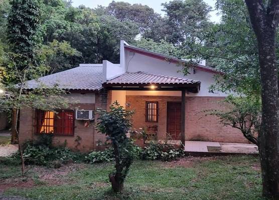 Hotel y Cabañas del Leñador 1